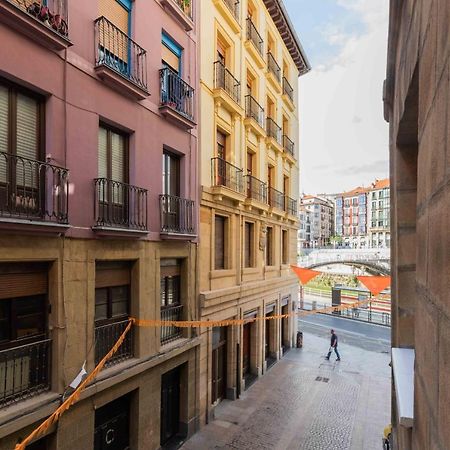 דירות Bilbao Chic Barrena Old Town מראה חיצוני תמונה