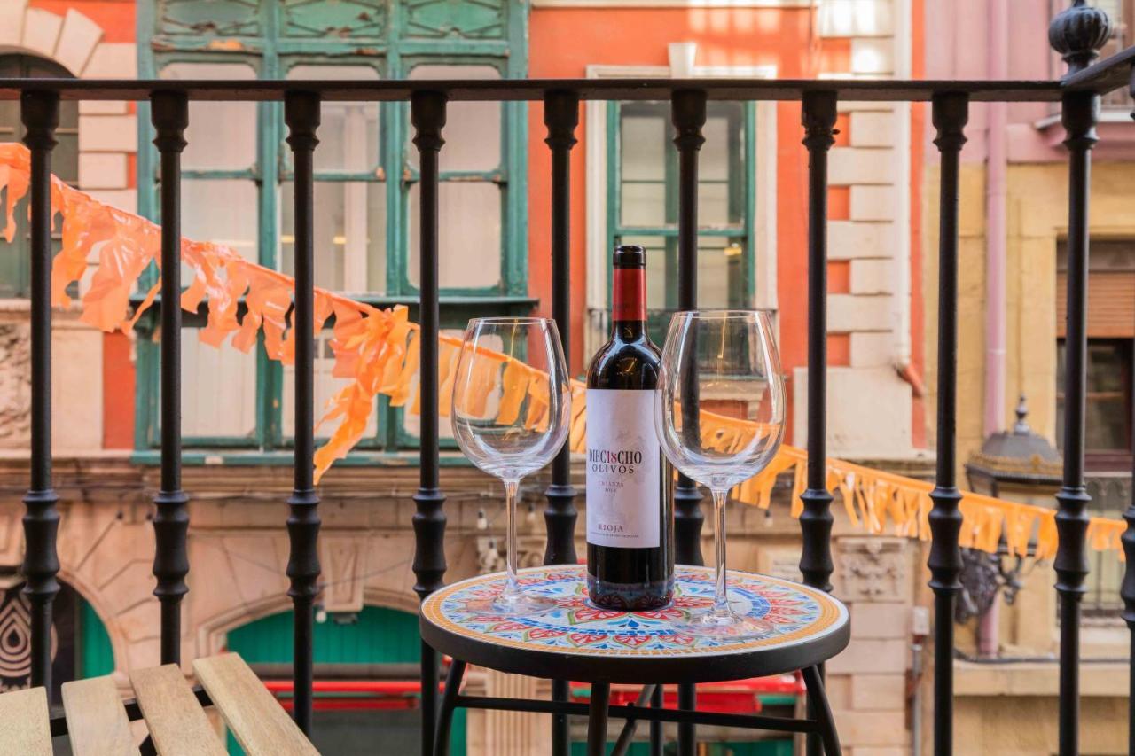 דירות Bilbao Chic Barrena Old Town מראה חיצוני תמונה