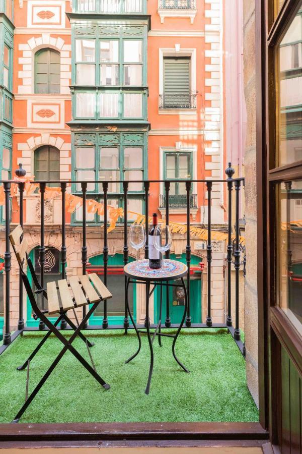 דירות Bilbao Chic Barrena Old Town מראה חיצוני תמונה